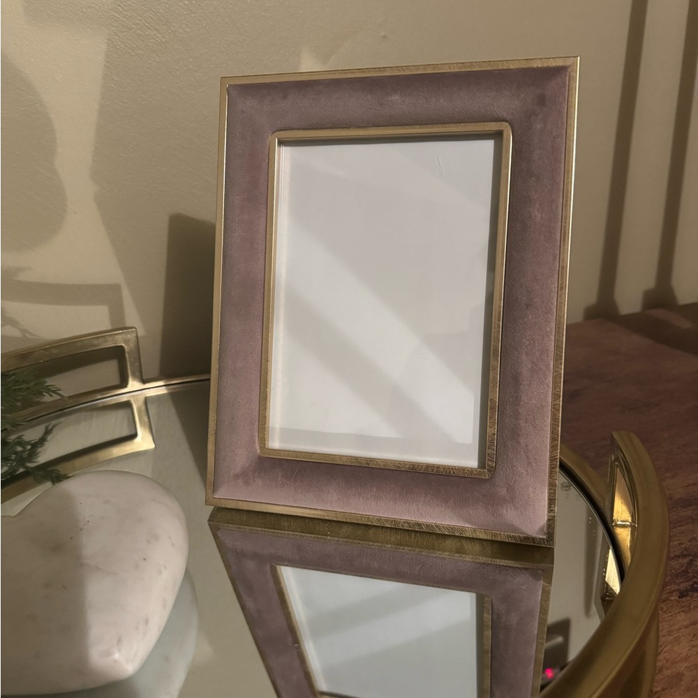 Eccolo Dusty Purple Velvet & Gold Picture Frame – 5x7 – New - Picture 4 of 5